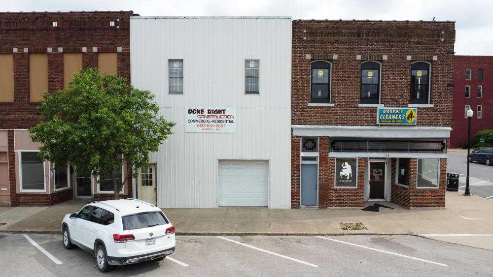 122 Reed, 24-217, Moberly, Retail,  for sale, CENTURY 21 McKeown & Associates, Inc.
