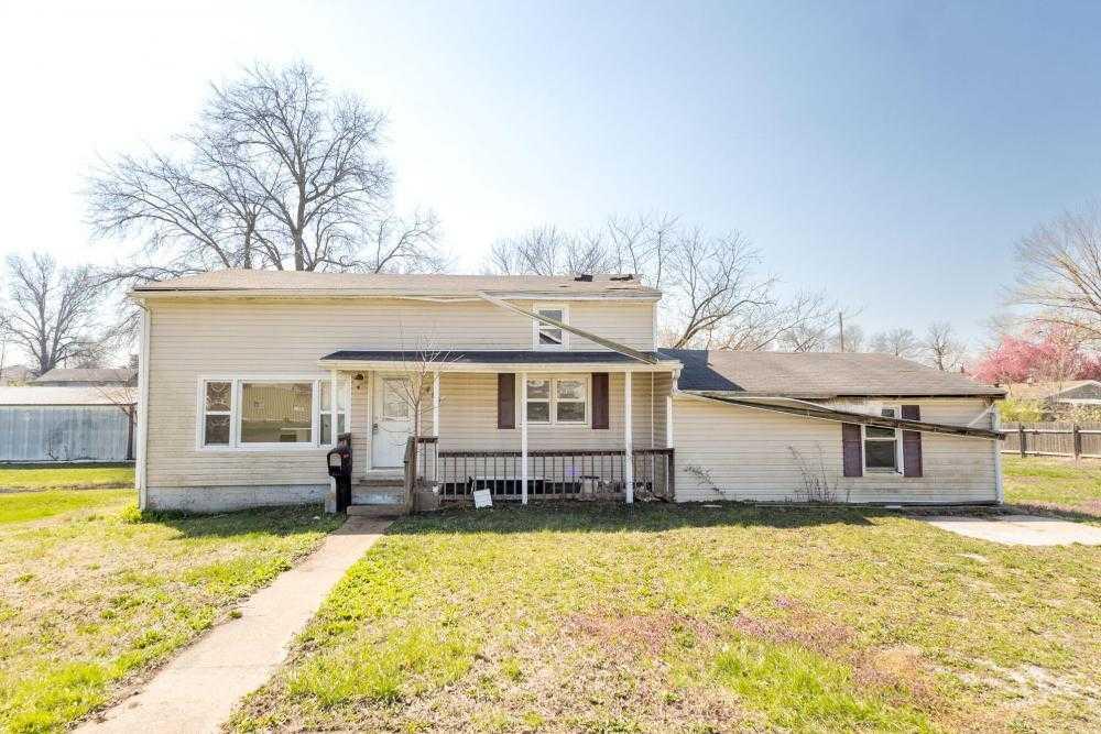410 Grand, 24-121, Moberly, Residential - Single Family,  for sale, CENTURY 21 McKeown & Associates, Inc.